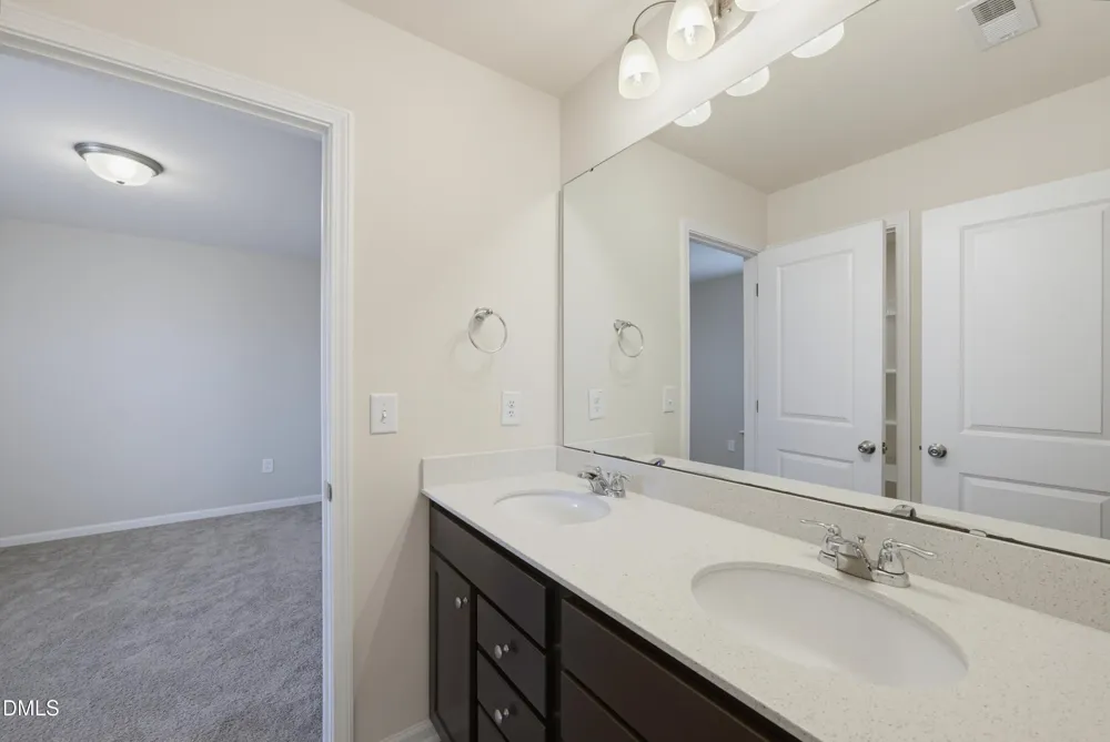 3146 Zebroid Way New Hill, NC 27562