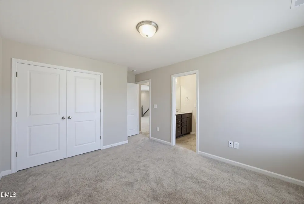 3146 Zebroid Way New Hill, NC 27562