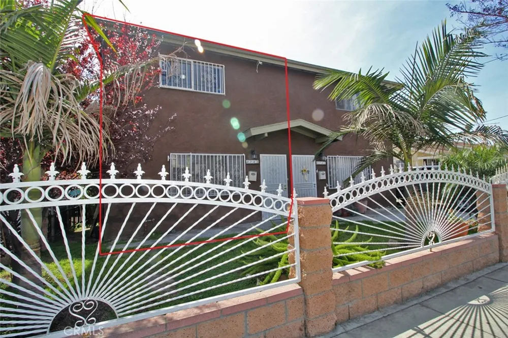 414 E 98th Street #B Inglewood, CA 90301