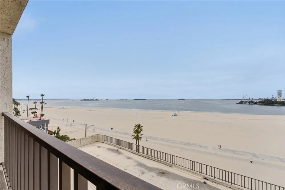 1140 E Ocean Long Beach, CA 90802