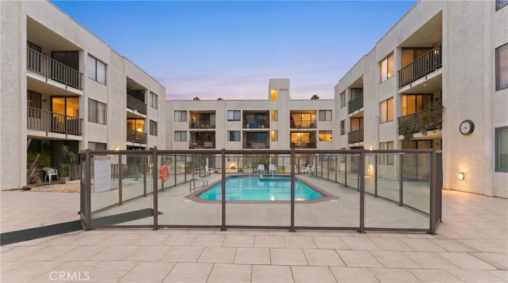 1140 E Ocean Long Beach, CA 90802