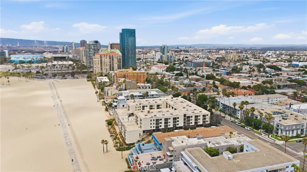 1140 E Ocean Long Beach, CA 90802