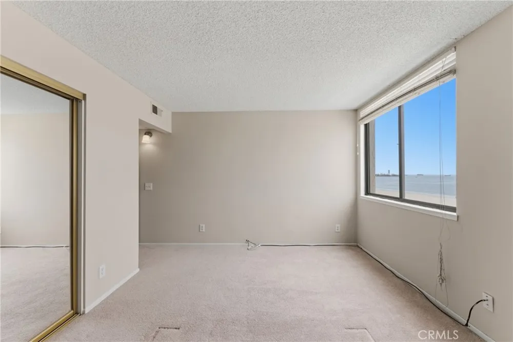 1140 E Ocean Long Beach, CA 90802