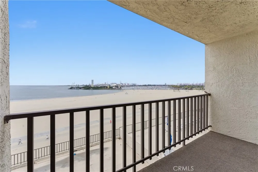 1140 E Ocean Long Beach, CA 90802