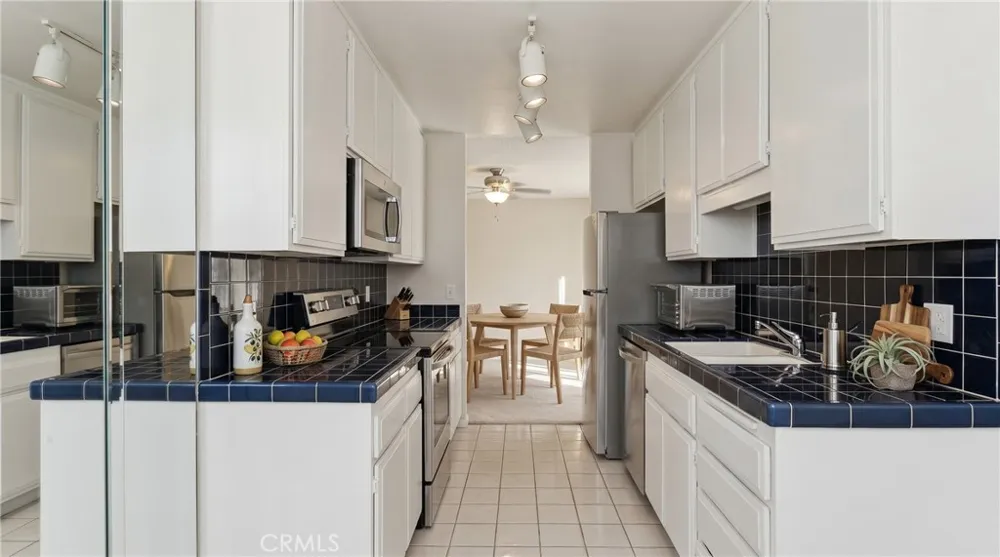 1140 E Ocean Long Beach, CA 90802