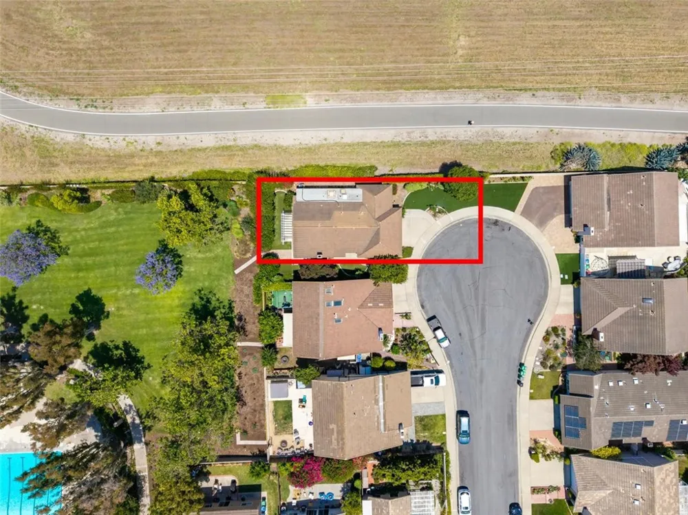 9 Badger Pass Irvine, CA 92604