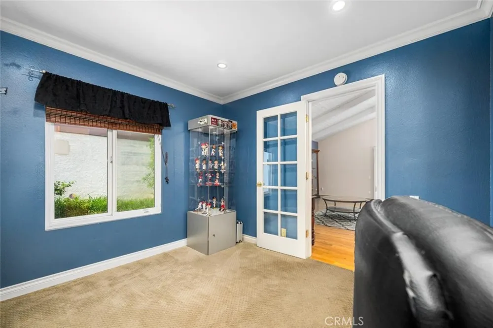 9 Badger Pass Irvine, CA 92604