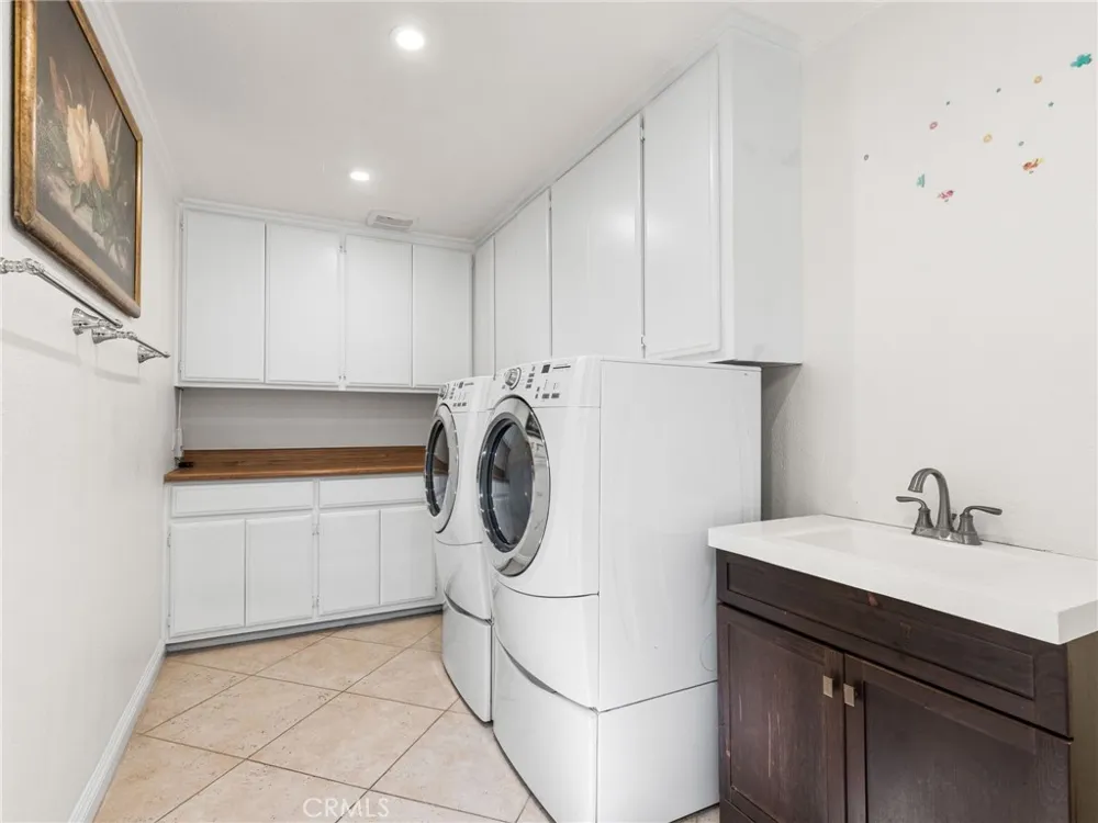 23600 Ridge Line Diamond Bar, CA 91765