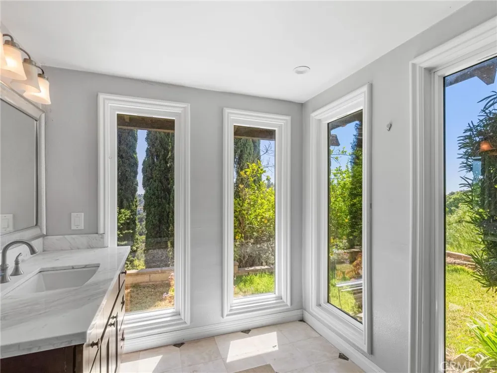 23600 Ridge Line Diamond Bar, CA 91765