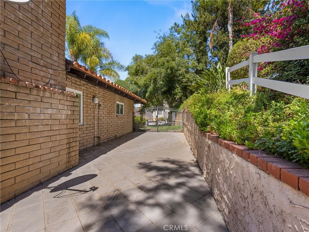 23600 Ridge Line Diamond Bar, CA 91765