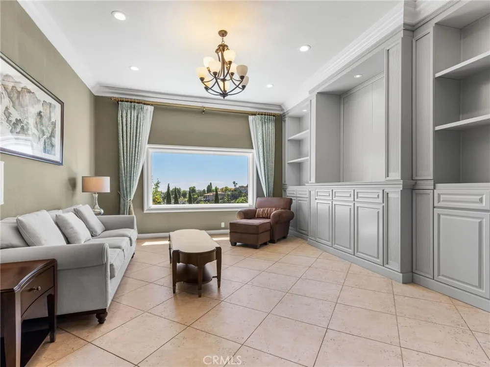 23600 Ridge Line Diamond Bar, CA 91765