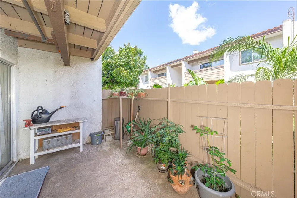 2511 W Sunflower #L3 Santa Ana, CA 92704