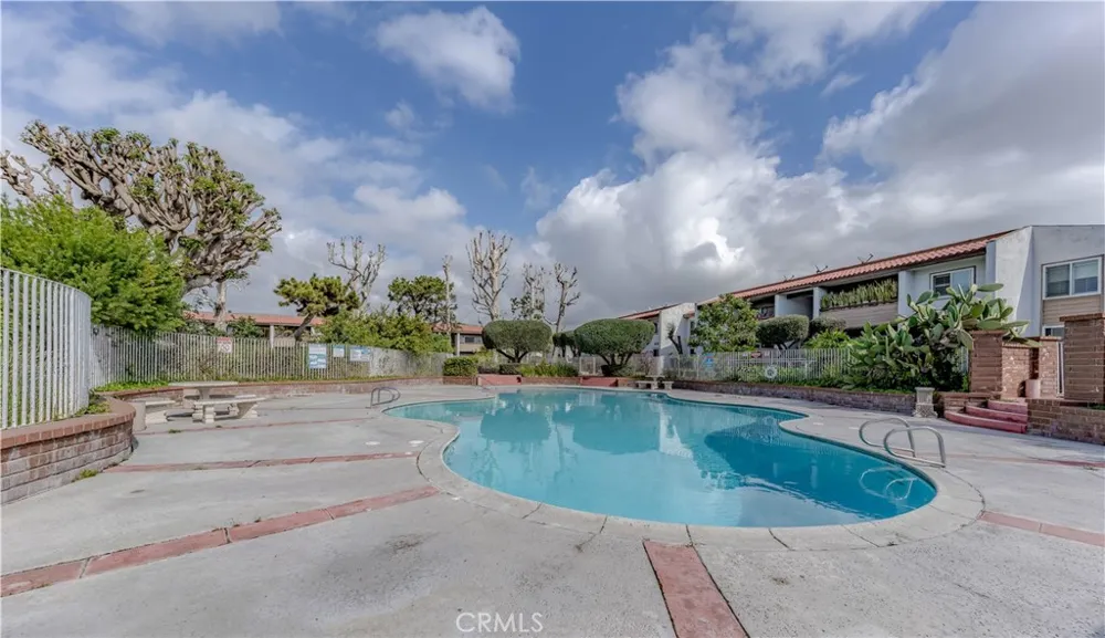 2511 W Sunflower #L3 Santa Ana, CA 92704