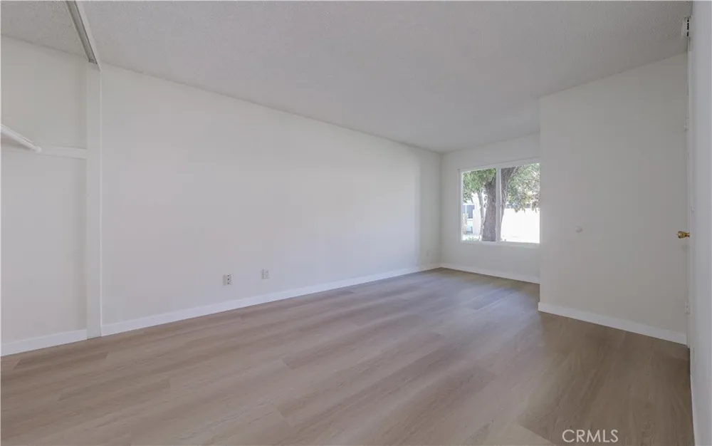 2511 W Sunflower #L3 Santa Ana, CA 92704