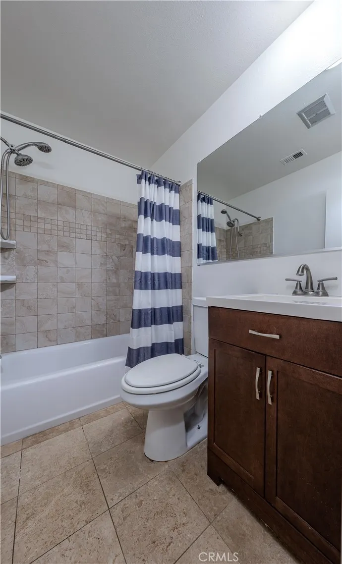 2511 W Sunflower #L3 Santa Ana, CA 92704