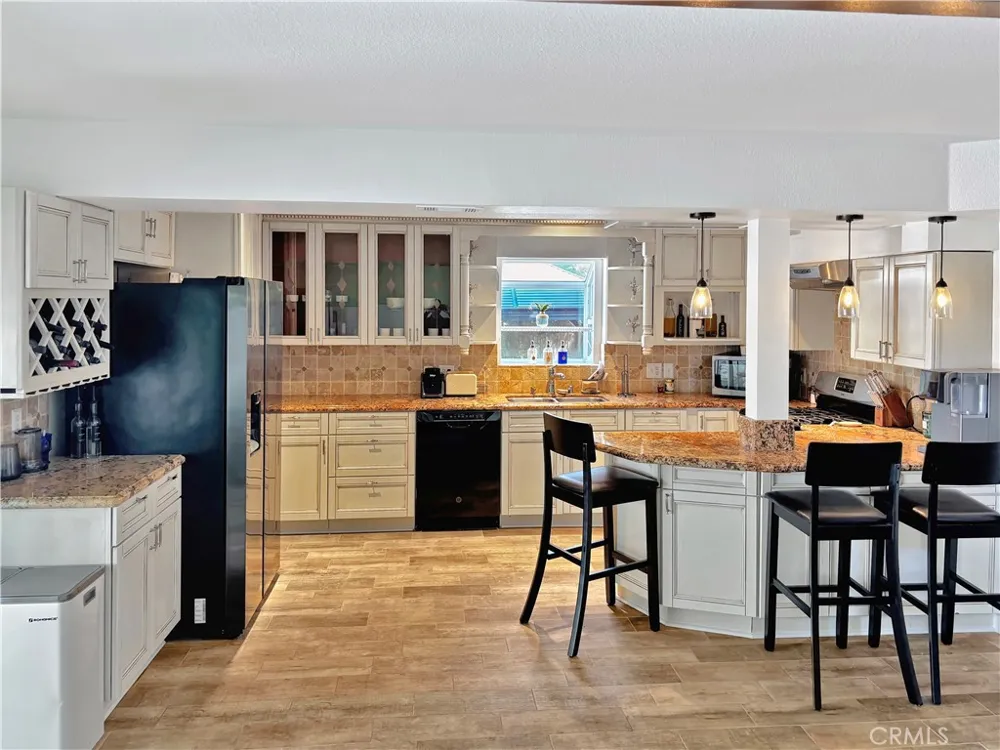 19 Sherril Redlands, CA 92373