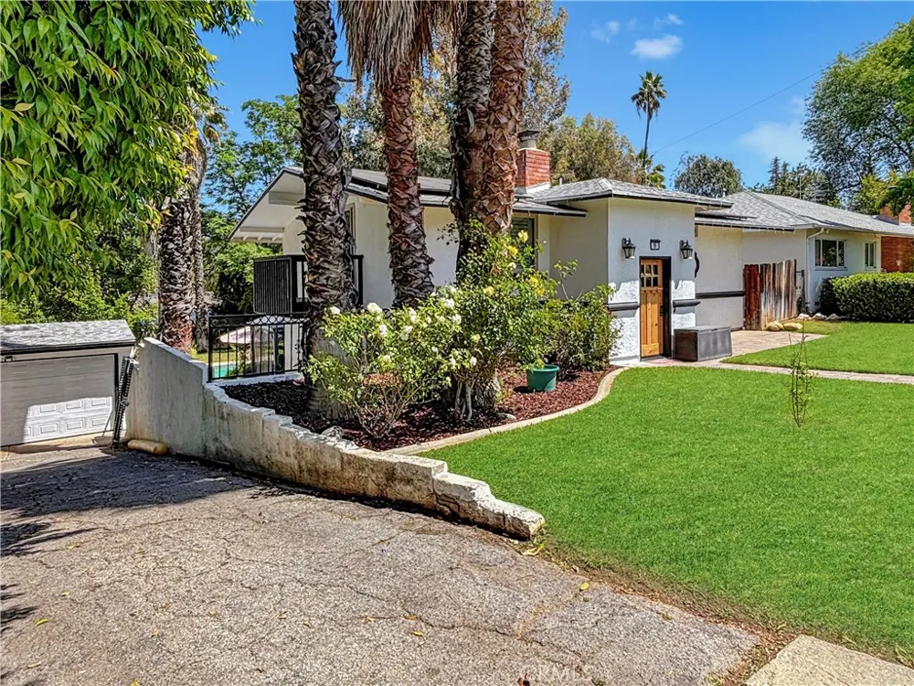 19 Sherril Redlands, CA 92373