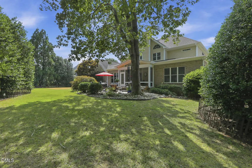 240 Norwalk Street Holly Springs, NC 27540