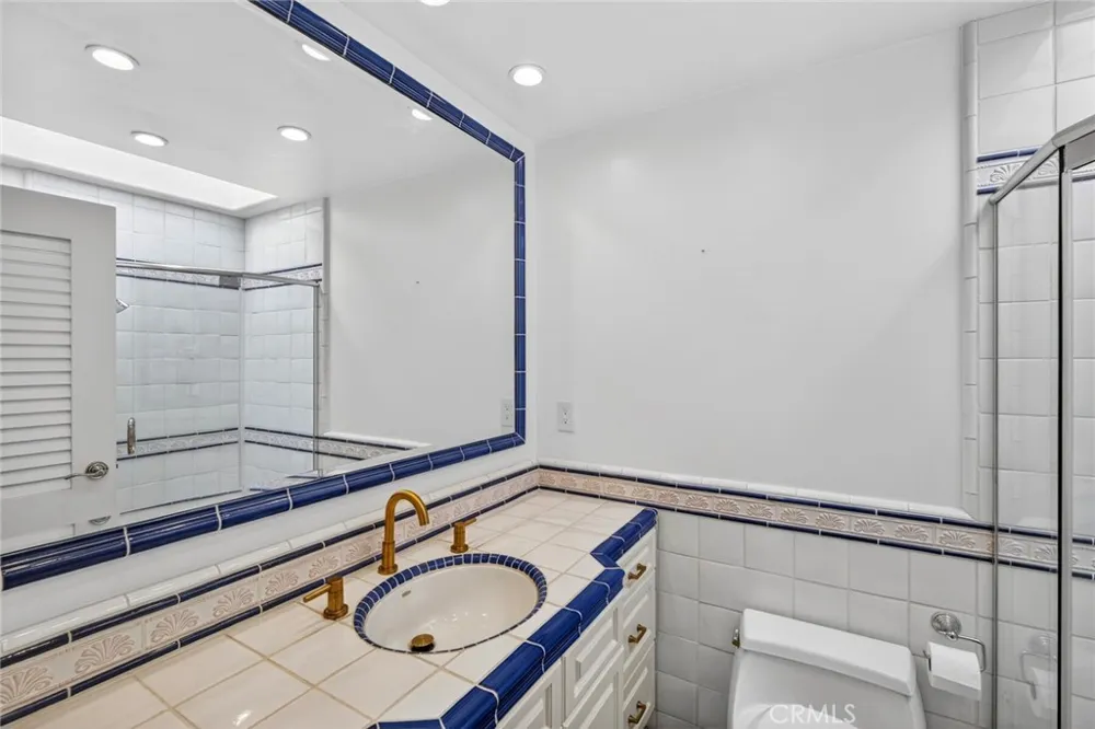 267 Avenida Lobeiro #E San Clemente, CA 92672
