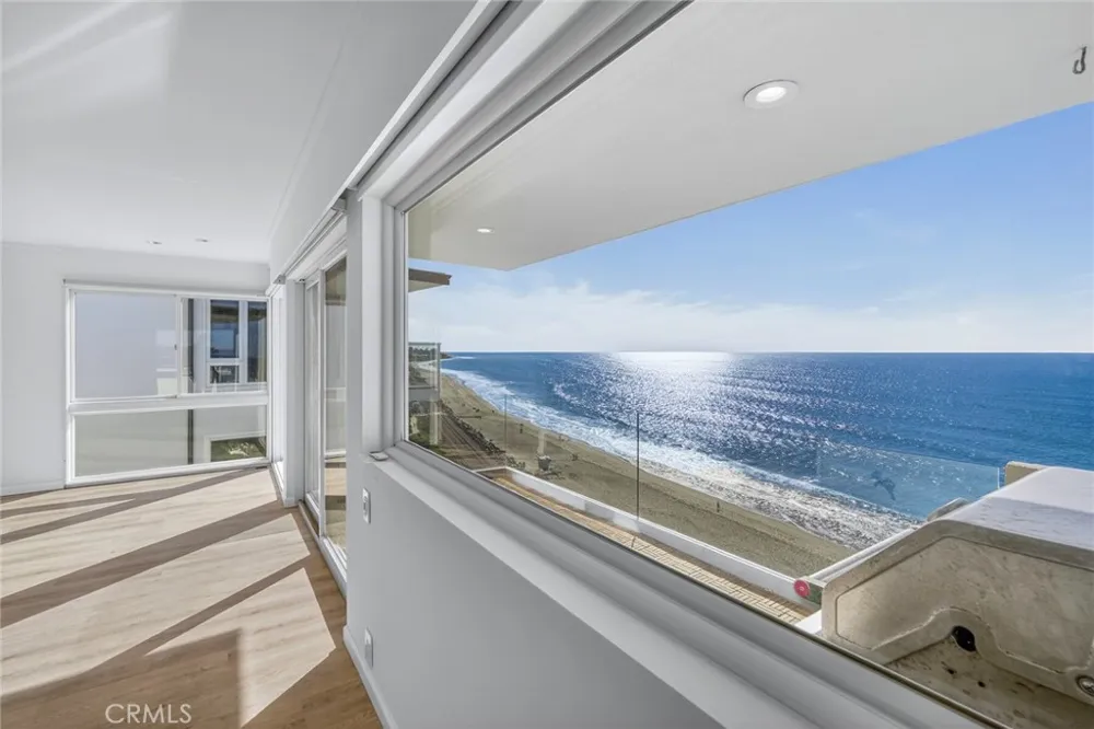 267 Avenida Lobeiro #E San Clemente, CA 92672