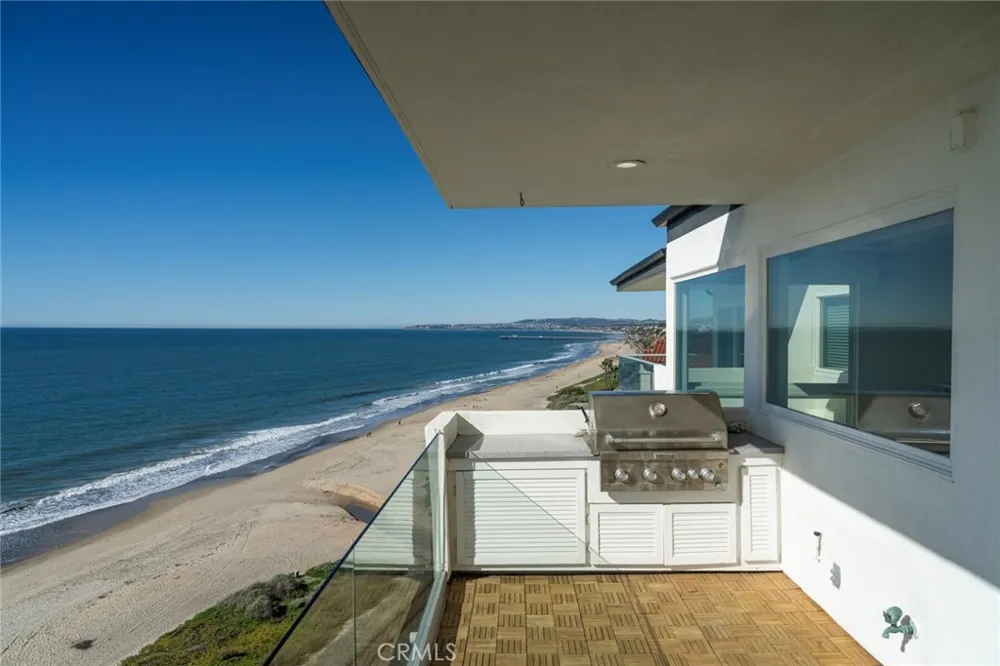 267 Avenida Lobeiro #E San Clemente, CA 92672