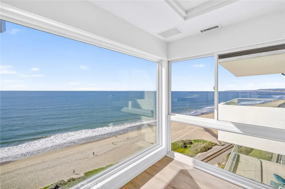 267 Avenida Lobeiro #E San Clemente, CA 92672