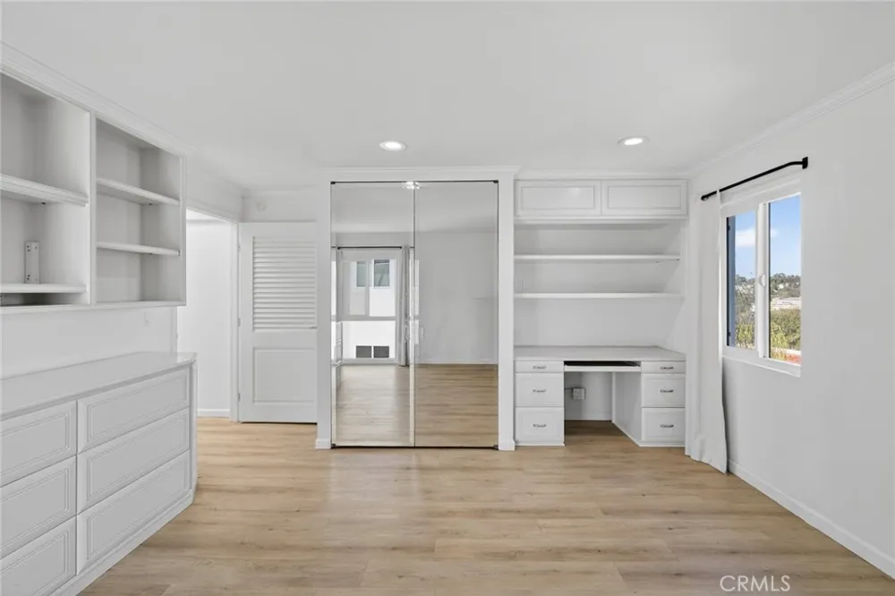 267 Avenida Lobeiro #E San Clemente, CA 92672