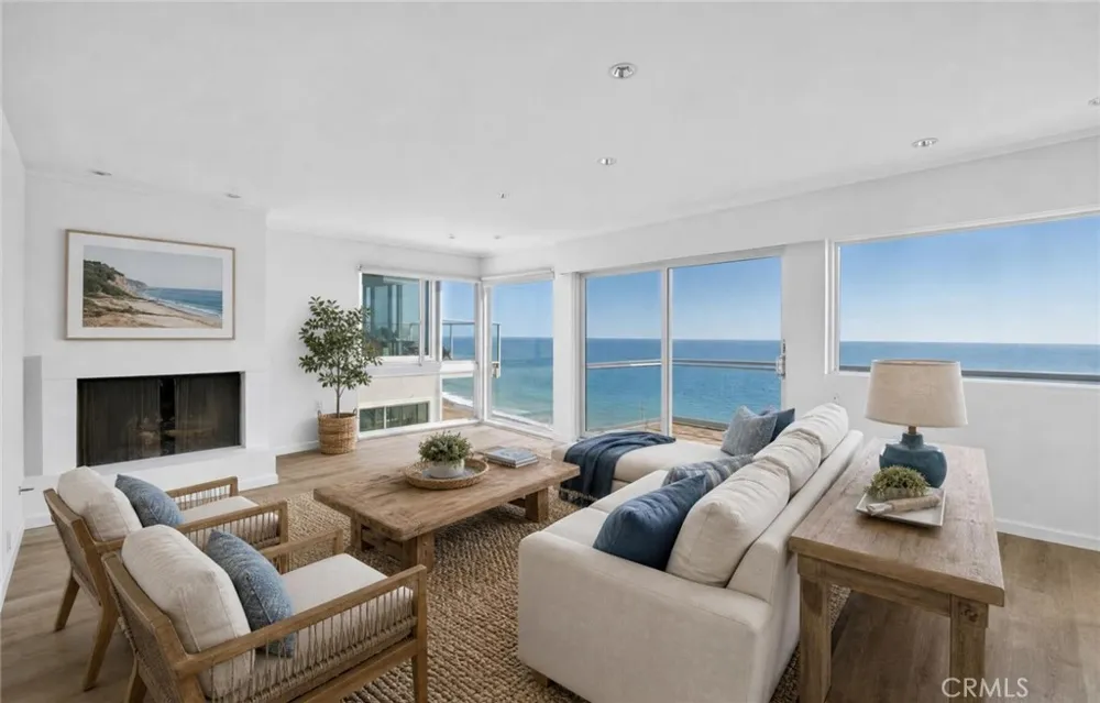 267 Avenida Lobeiro #E San Clemente, CA 92672