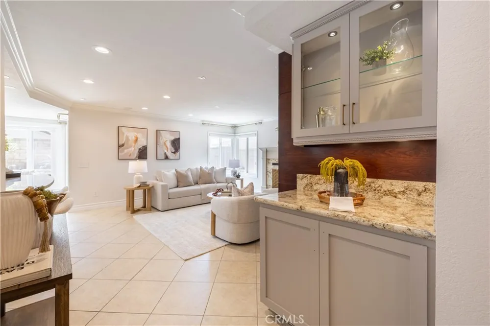 5710 Via Del Potrero Yorba Linda, CA 92887