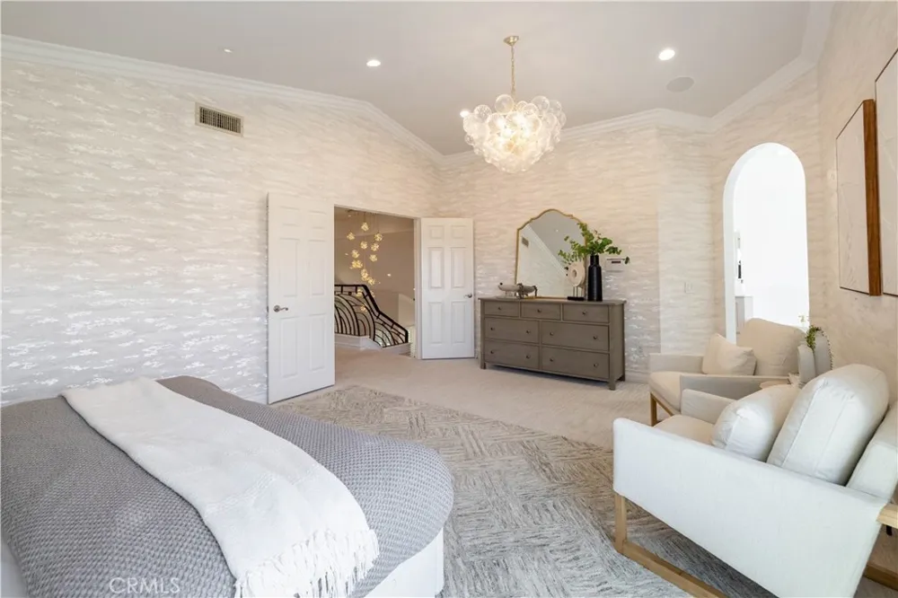 5710 Via Del Potrero Yorba Linda, CA 92887