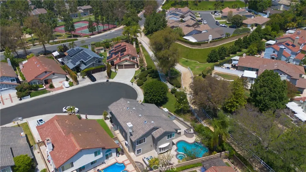 5710 Via Del Potrero Yorba Linda, CA 92887