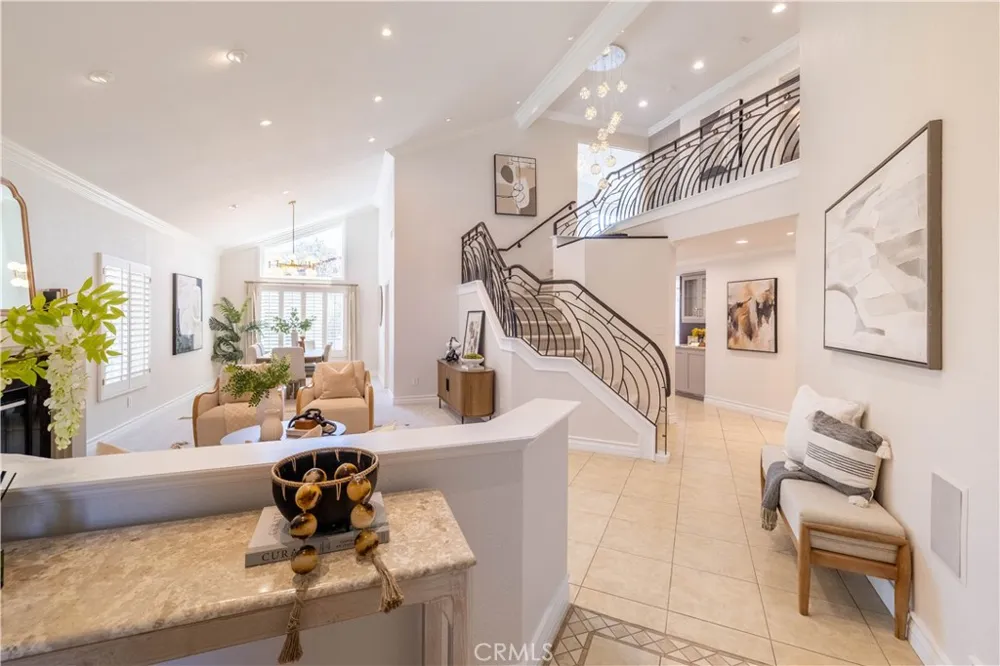 5710 Via Del Potrero Yorba Linda, CA 92887