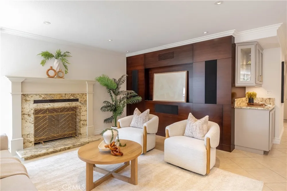 5710 Via Del Potrero Yorba Linda, CA 92887