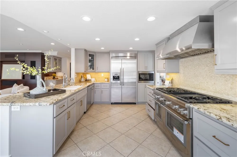 5710 Via Del Potrero Yorba Linda, CA 92887