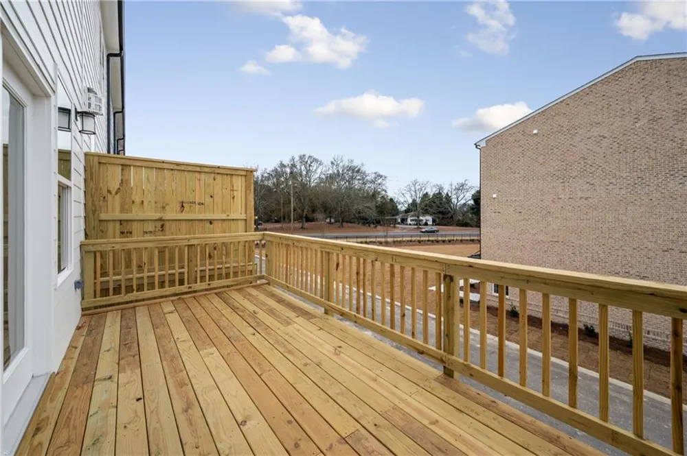 909 Colton Drive Acworth, GA 30102