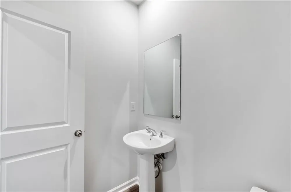 909 Colton Drive Acworth, GA 30102