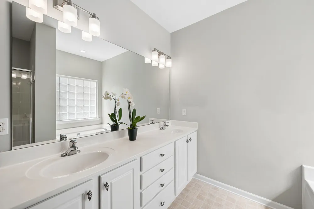 3505 Weir Way Raleigh, NC 27616