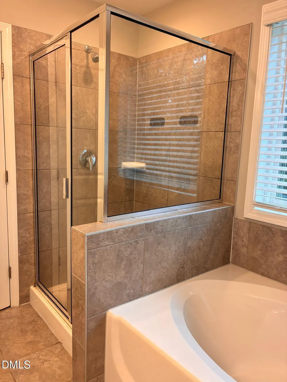 112 W Copenhaver Drive Clayton, NC 27527