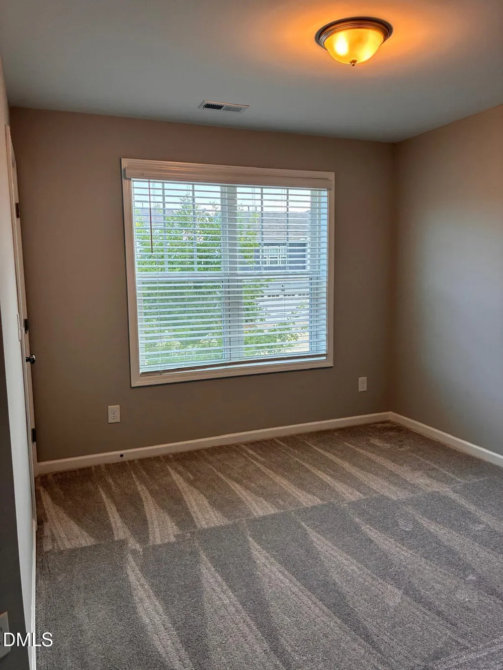 112 W Copenhaver Drive Clayton, NC 27527