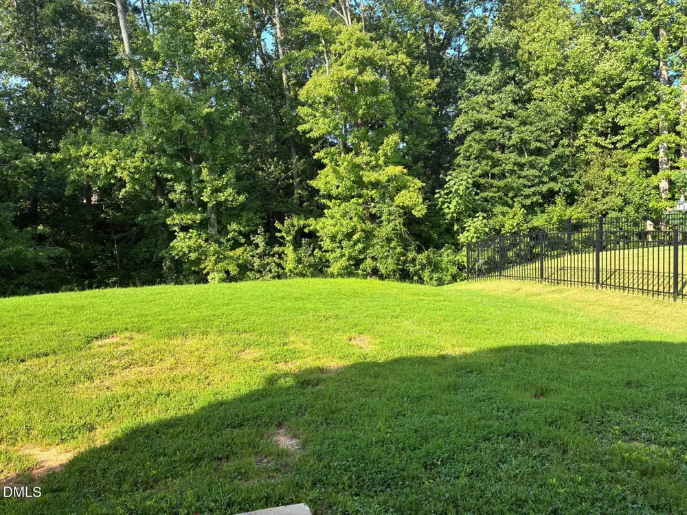 112 W Copenhaver Drive Clayton, NC 27527
