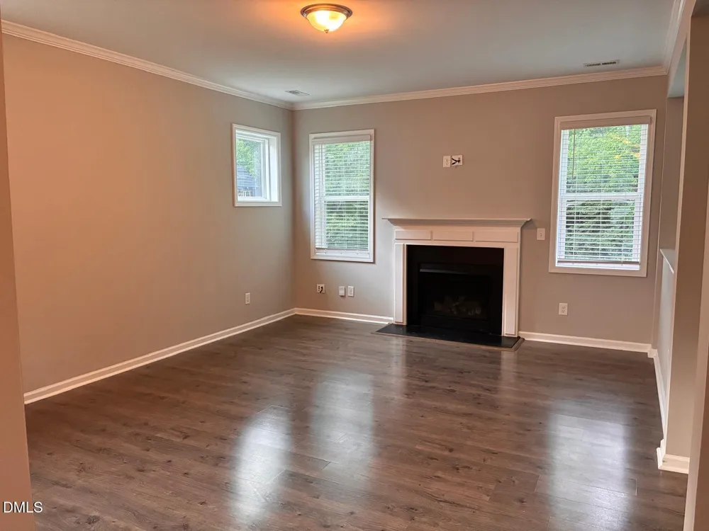 112 W Copenhaver Drive Clayton, NC 27527
