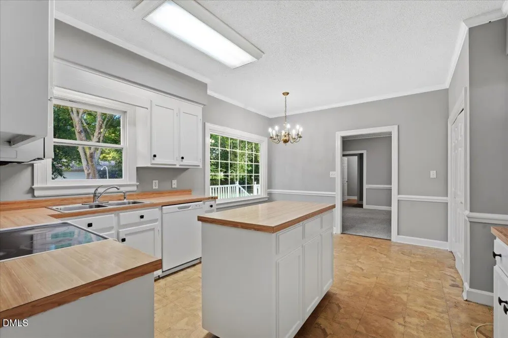 202 Marion Drive Goldsboro, NC 27534