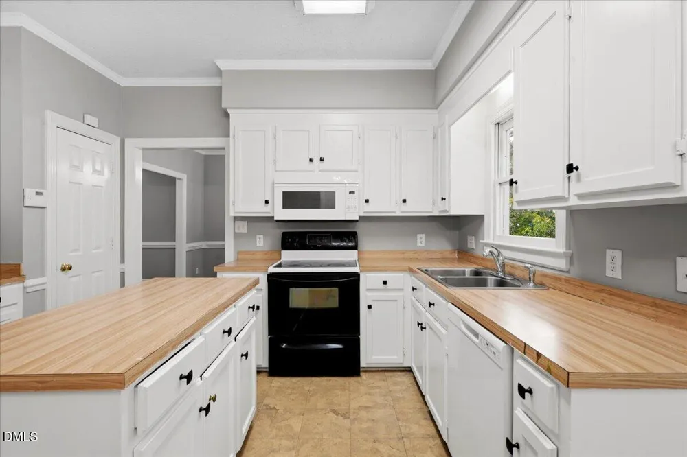 202 Marion Drive Goldsboro, NC 27534
