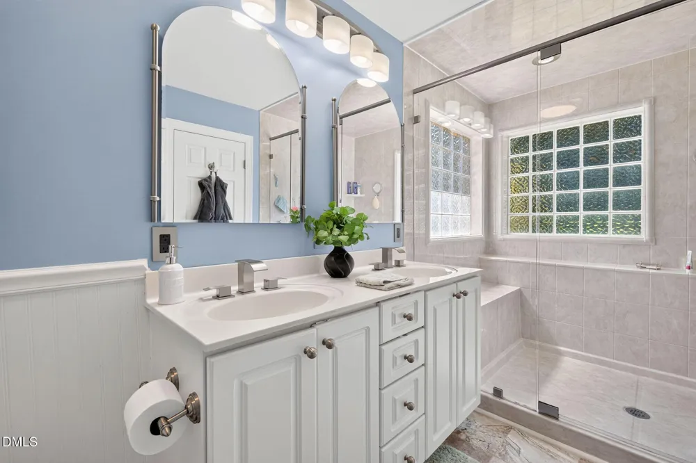 400 La Vista Court Benson, NC 27504