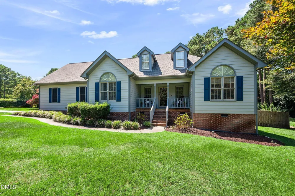 400 La Vista Court Benson, NC 27504