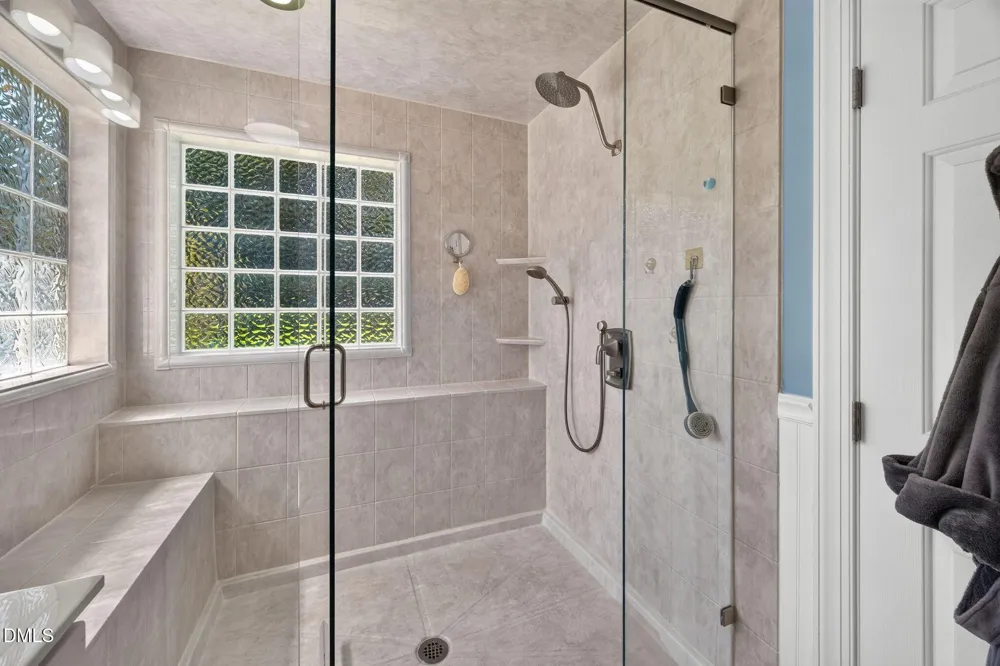 400 La Vista Court Benson, NC 27504