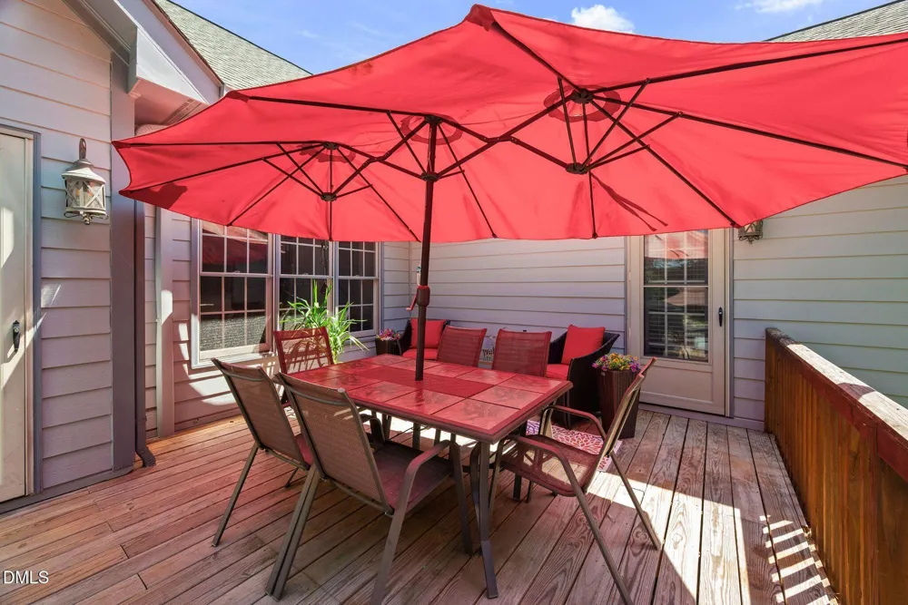 400 La Vista Court Benson, NC 27504