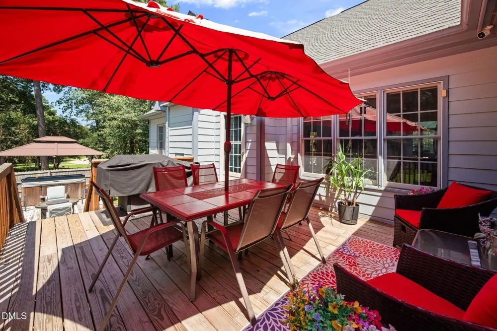 400 La Vista Court Benson, NC 27504