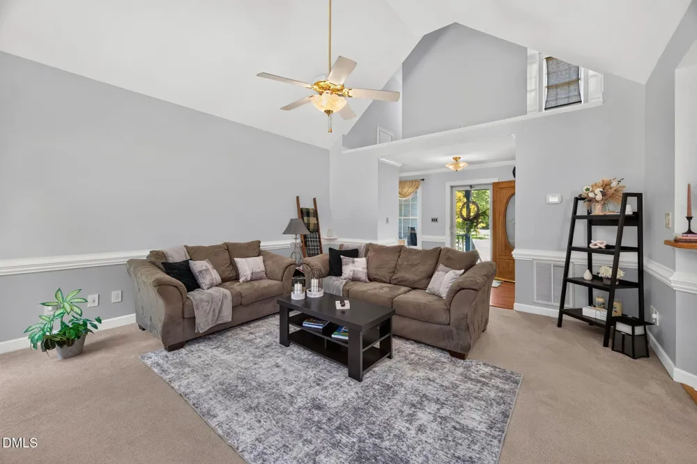 400 La Vista Court Benson, NC 27504