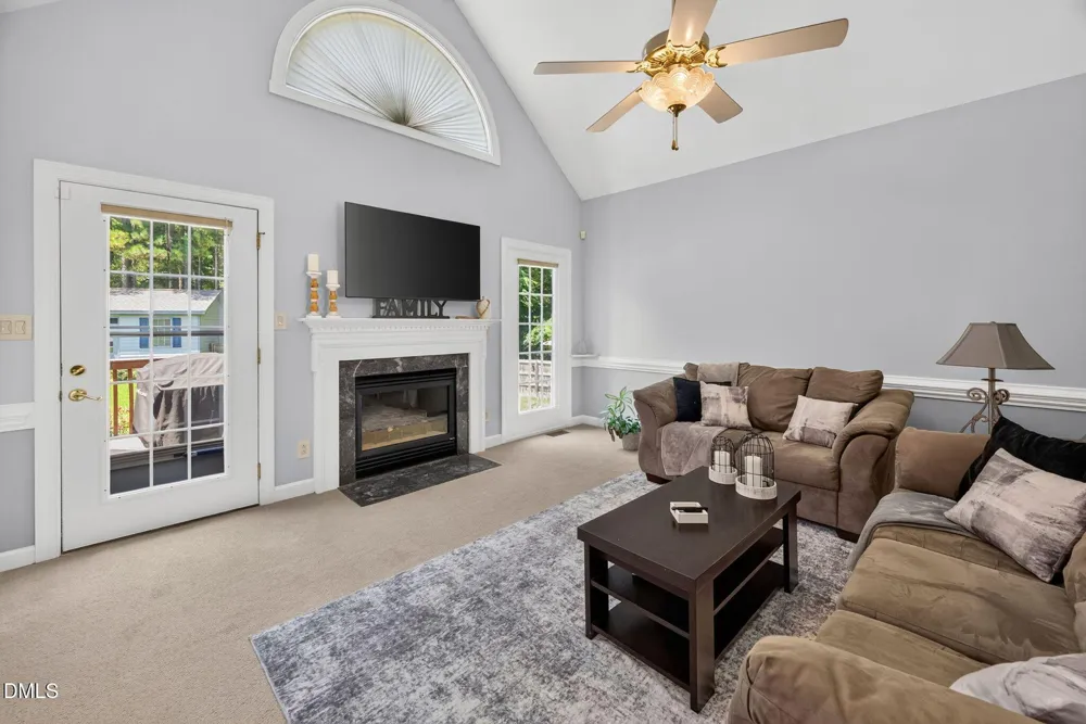400 La Vista Court Benson, NC 27504